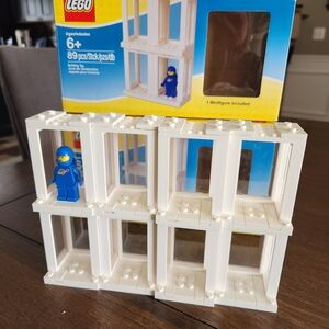 LEGO 850423 Two Sets Of Presentation Boxes Total Of 8 Individual Boxs